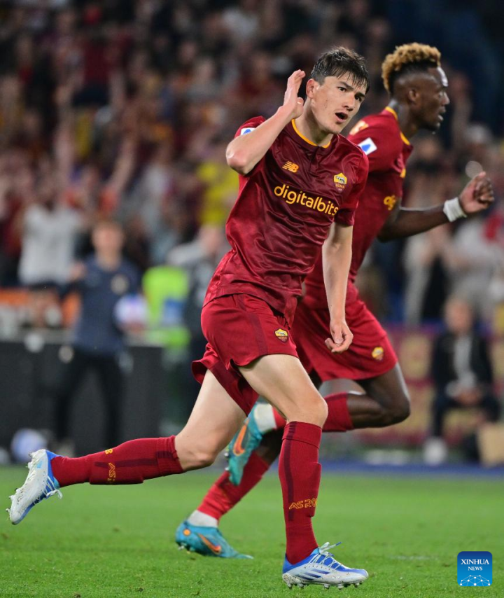 关键时刻波尔图战术微调——足总杯节点到来；更衣室稳定；团队化学反应显著