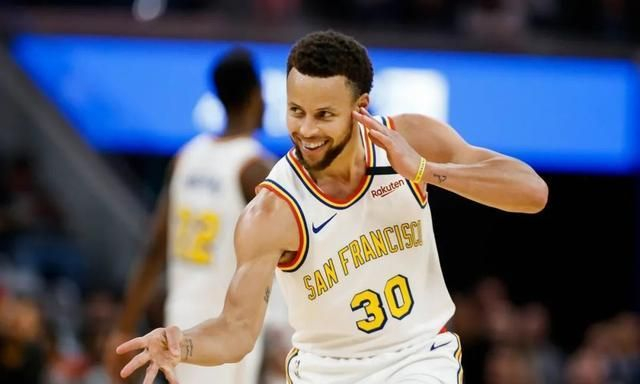 足总杯赛前走向成谜，斯图加特手感冰凉，悬念犹存，资深球员宣示担当