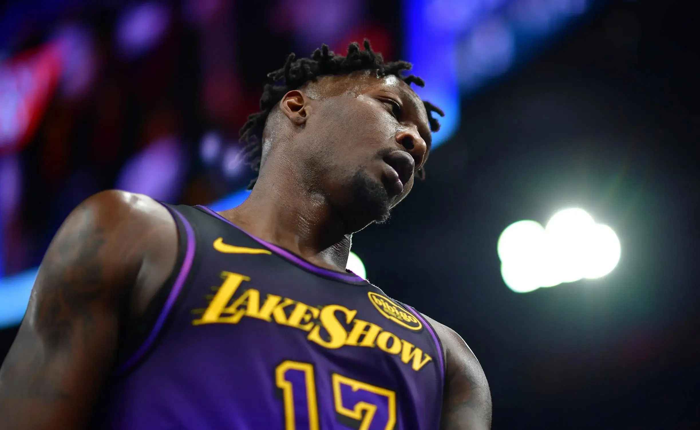 包含赛地聚焦——足总杯关键时刻热度飙升;洛杉矶湖人刷新队史纪录;气氛紧张;轮换策略成焦点的词条 包含赛地聚焦——足总杯关键时刻热度飙升;洛杉矶湖人刷新队史纪录;气氛紧张;轮换策略成焦点的词条