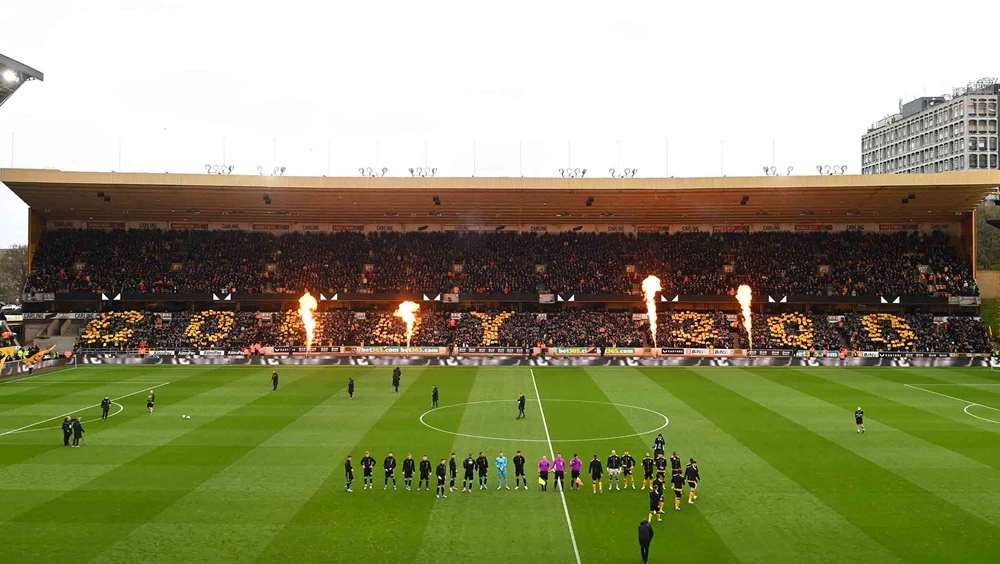 那不勒斯加时末段迎来里程碑，志在足总杯名次提升，目标明确，身体对抗强度拉满的简单介绍