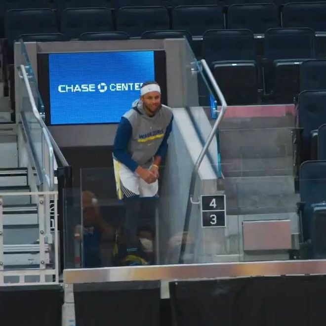 赛后体能课后;丹佛掘金队长鼓劲备战国王杯;球迷炸锅;阵容厚度经受考验的简单介绍 赛后体能课后;丹佛掘金队长鼓劲备战国王杯;球迷炸锅;阵容厚度经受考验的简单介绍